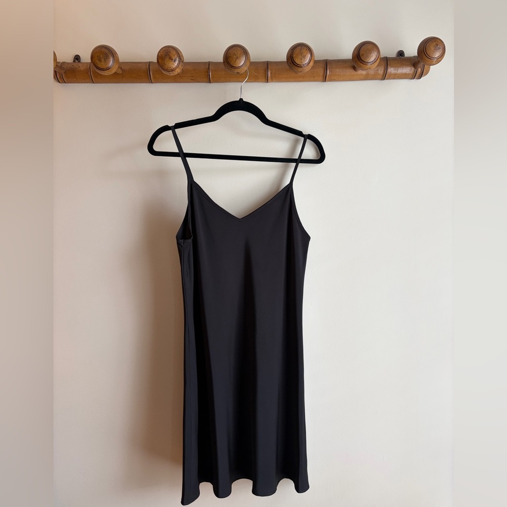 NEW Bias-cut Silky V-Neck Short Black Slip Dress Size Small